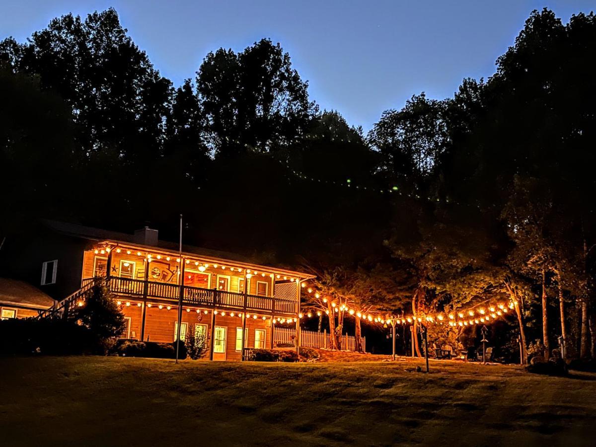Ole Smoky Bnb - Game Room, Hot Tub, Mtn Views! Pigeon Forge Zewnętrze zdjęcie