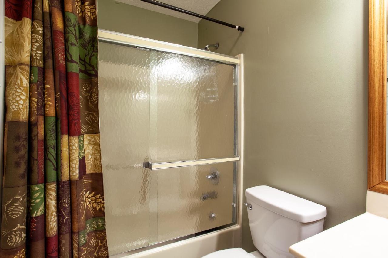 Ole Smoky Bnb - Game Room, Hot Tub, Mtn Views! Pigeon Forge Zewnętrze zdjęcie