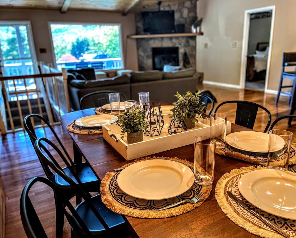 Ole Smoky Bnb - Game Room, Hot Tub, Mtn Views! Pigeon Forge Zewnętrze zdjęcie