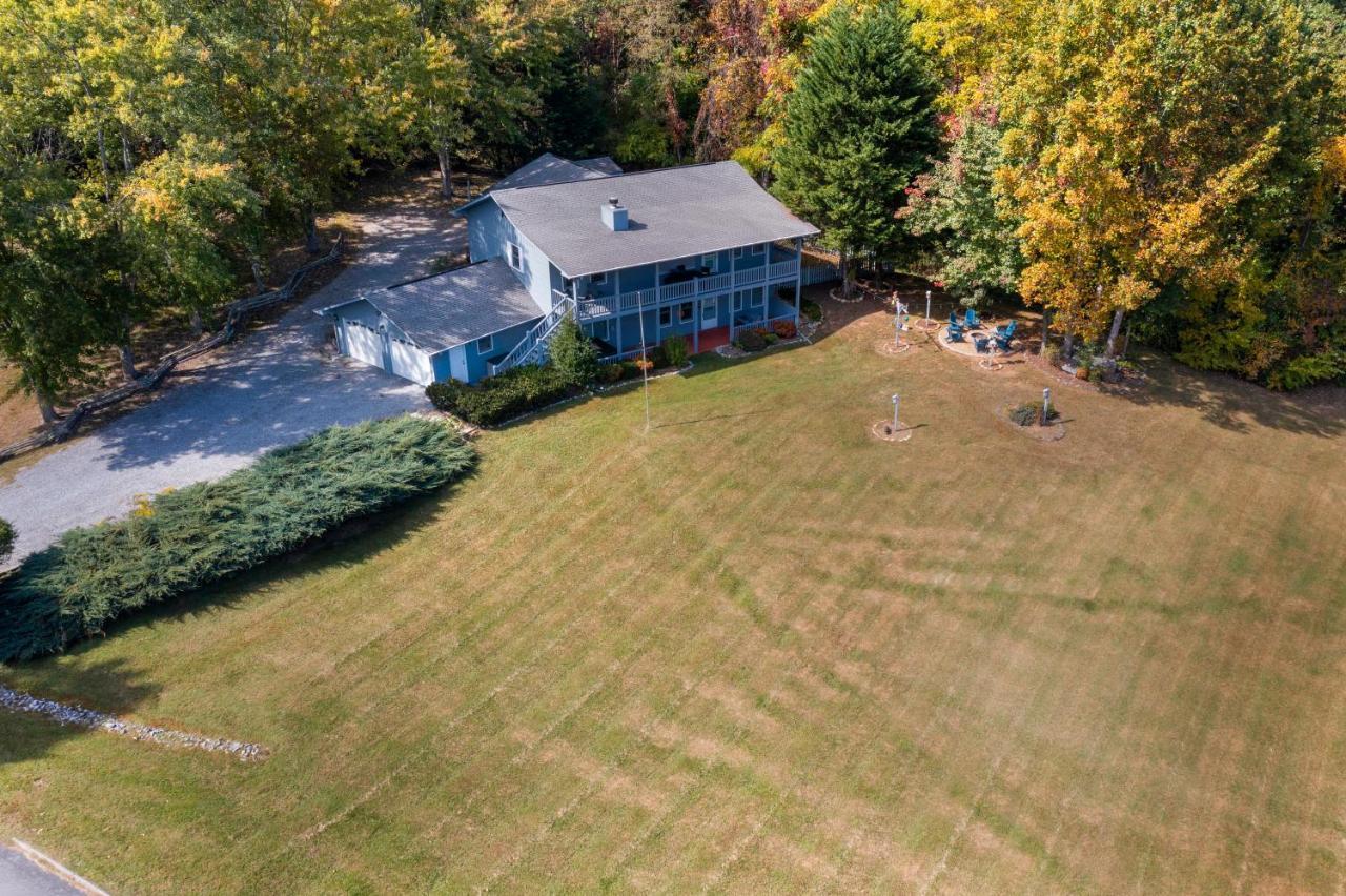 Ole Smoky Bnb - Game Room, Hot Tub, Mtn Views! Pigeon Forge Zewnętrze zdjęcie